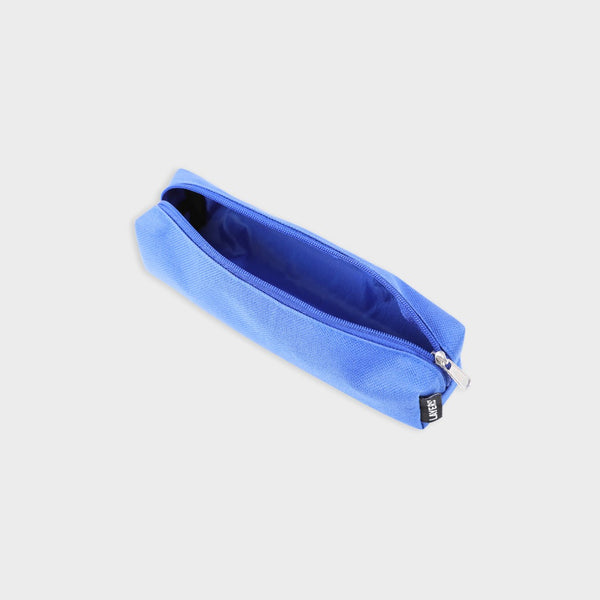 estuche escolar con cremallera de color azul layers of
