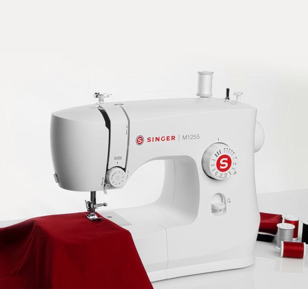 Máquina de Coser Mecánica M1255 Singer, completa