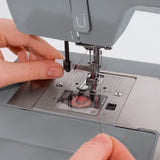 Máquina de Coser Singer Heavy Duty 4432 (2)