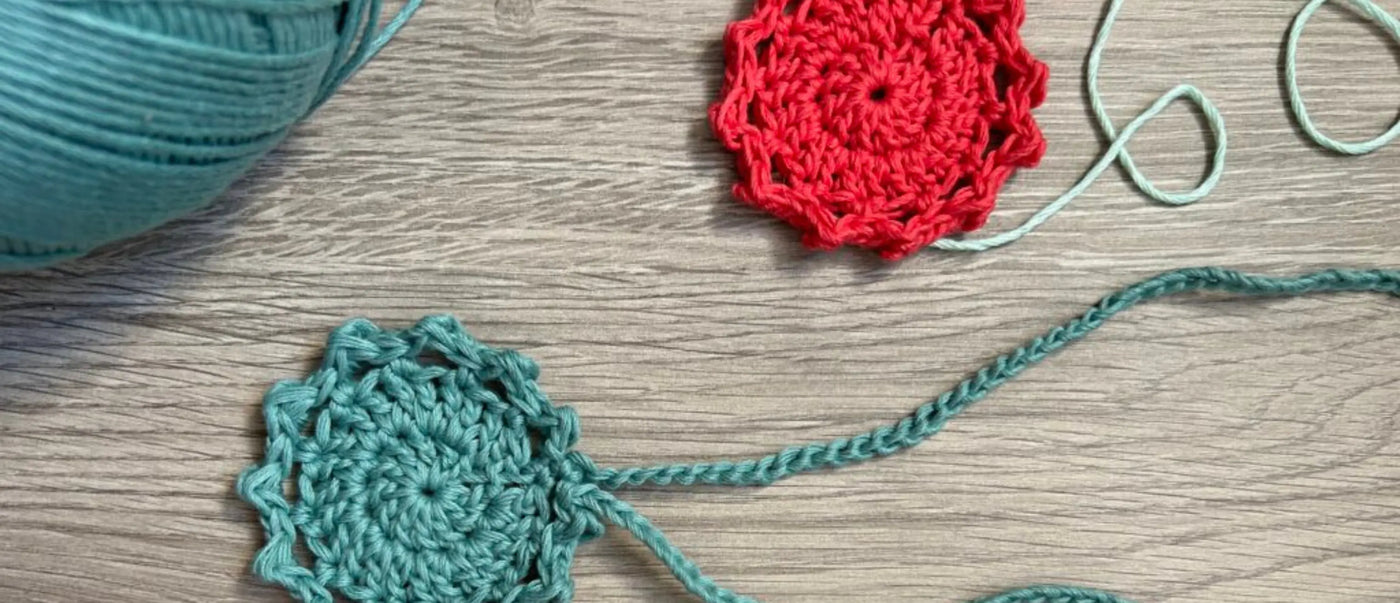 Collar navideño crochet por Made In Rox