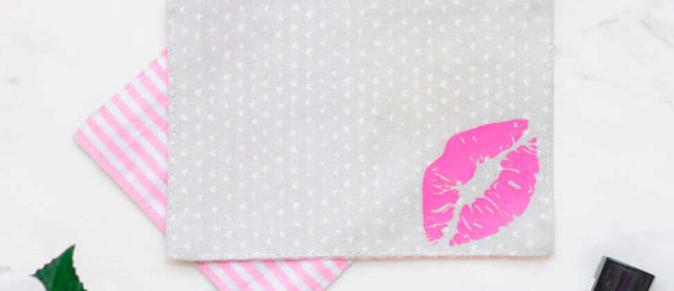 Cómo hacer servilletas de tela paso a paso con Cricut Maker