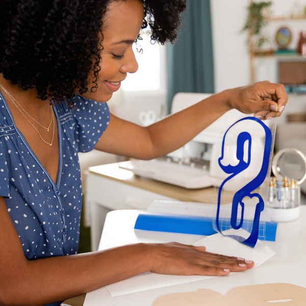 Cricut Maker 4 + Pack Esencial