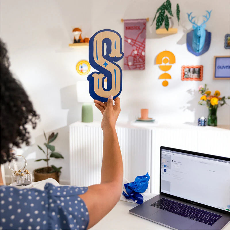 Decoraciones, leras personalizadas con Cricut 