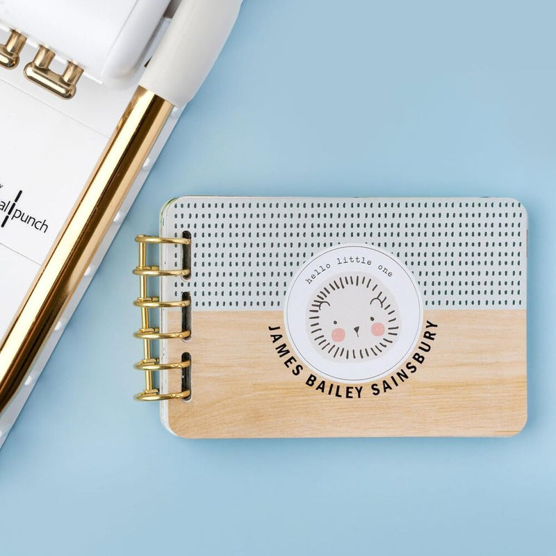 libreta personalizada manualidad encuadernación con la cinch universal dorada