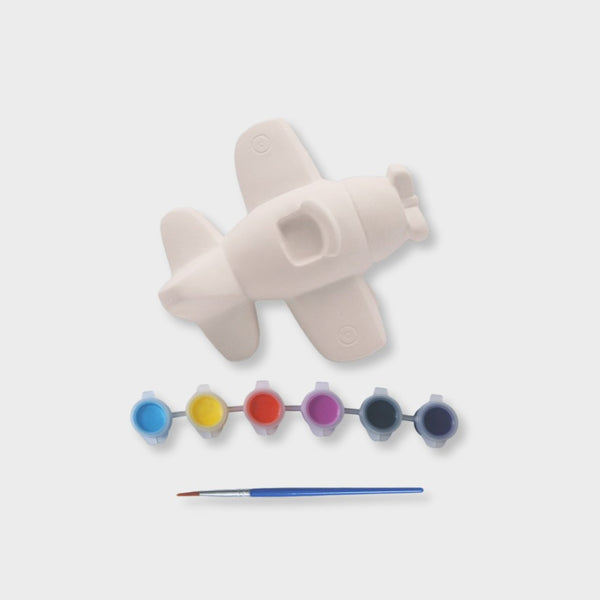 escayola en forma de avión para pintar layers of