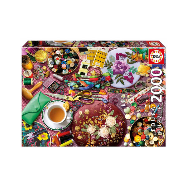 Puzzle 2000 Piezas Mesa de Costura Educa