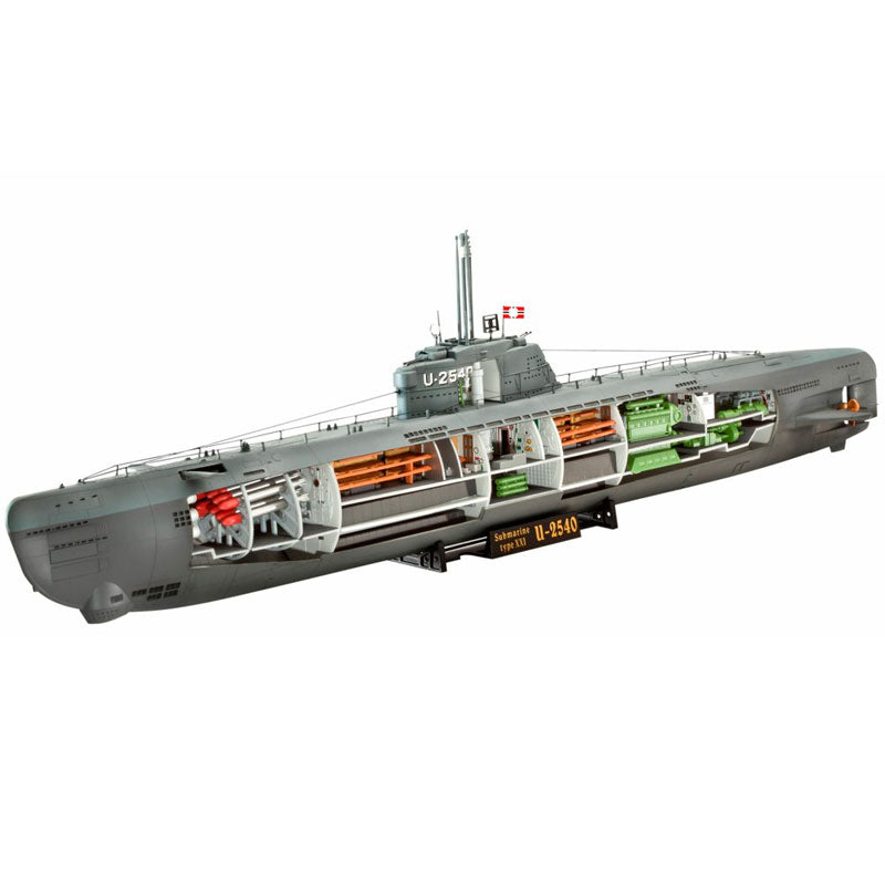 Maqueta Submarino Alemán Tipo XXI Revell (1)