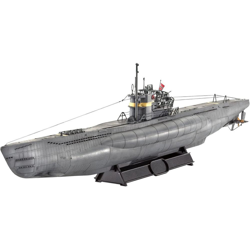 Maqueta Submarine Type VII C/41 Revell (2)
