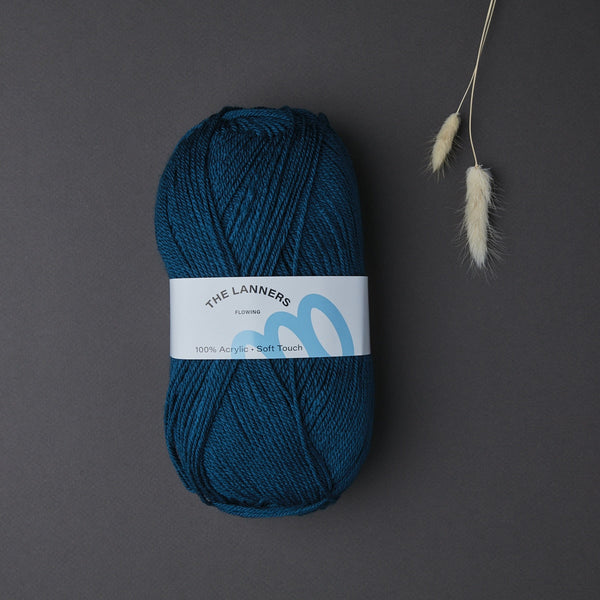 Ovillo de lana Flowing Deep Blue The Lanners (1)