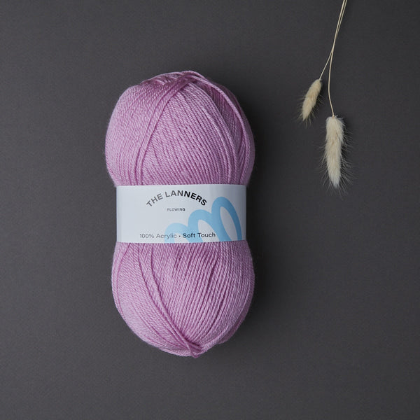 Ovillo de lana Flowing Light Purple The Lanners (1)