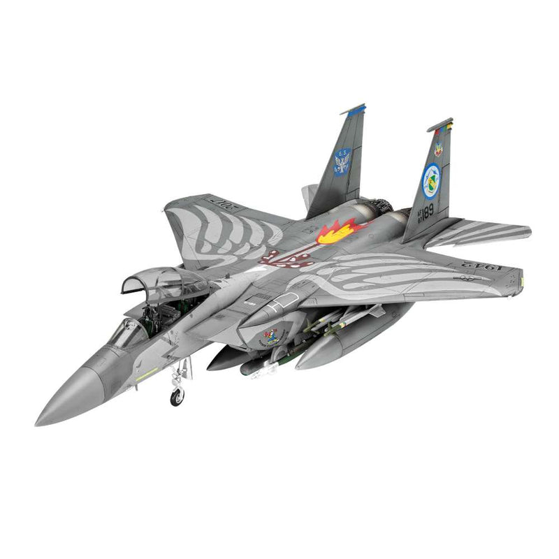 Maqueta F-15E Strike Eagle Revell (2)